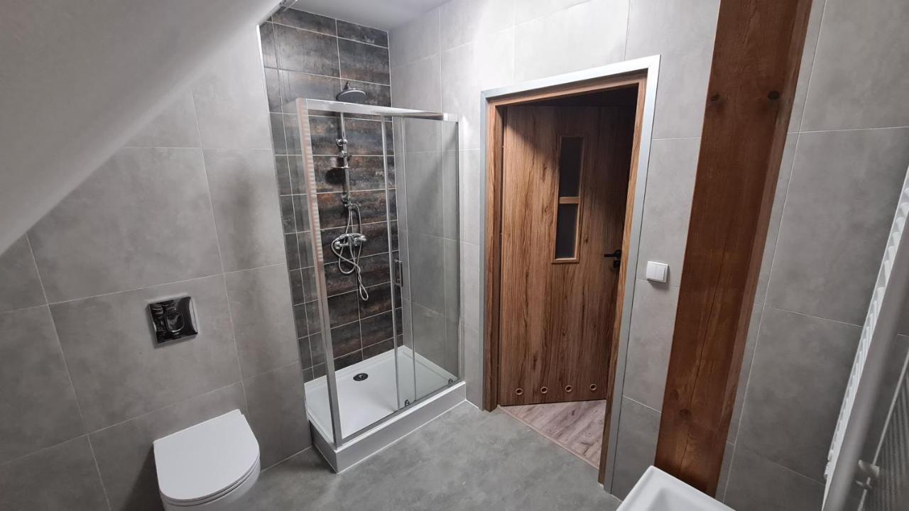 W20 Hostel Goledzinow Экстерьер фото