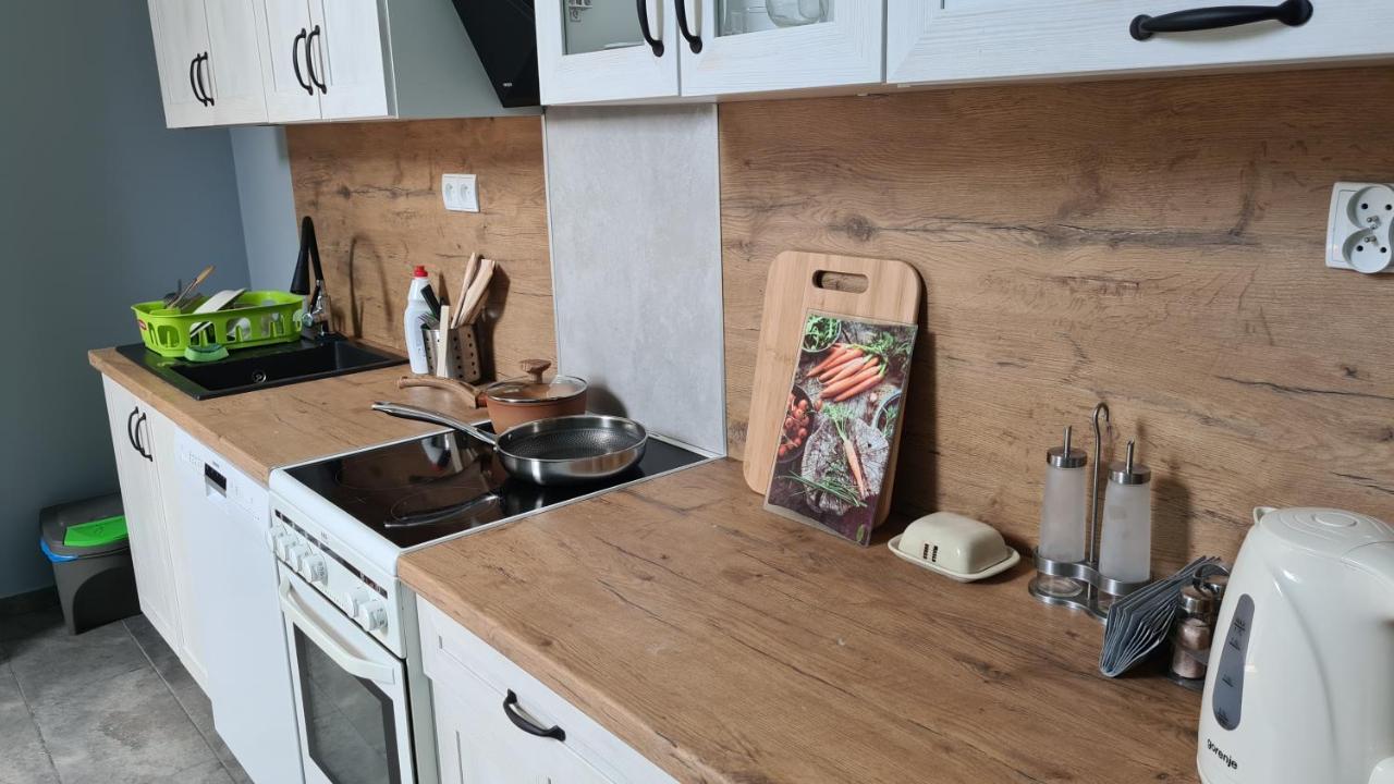 W20 Hostel Goledzinow Экстерьер фото