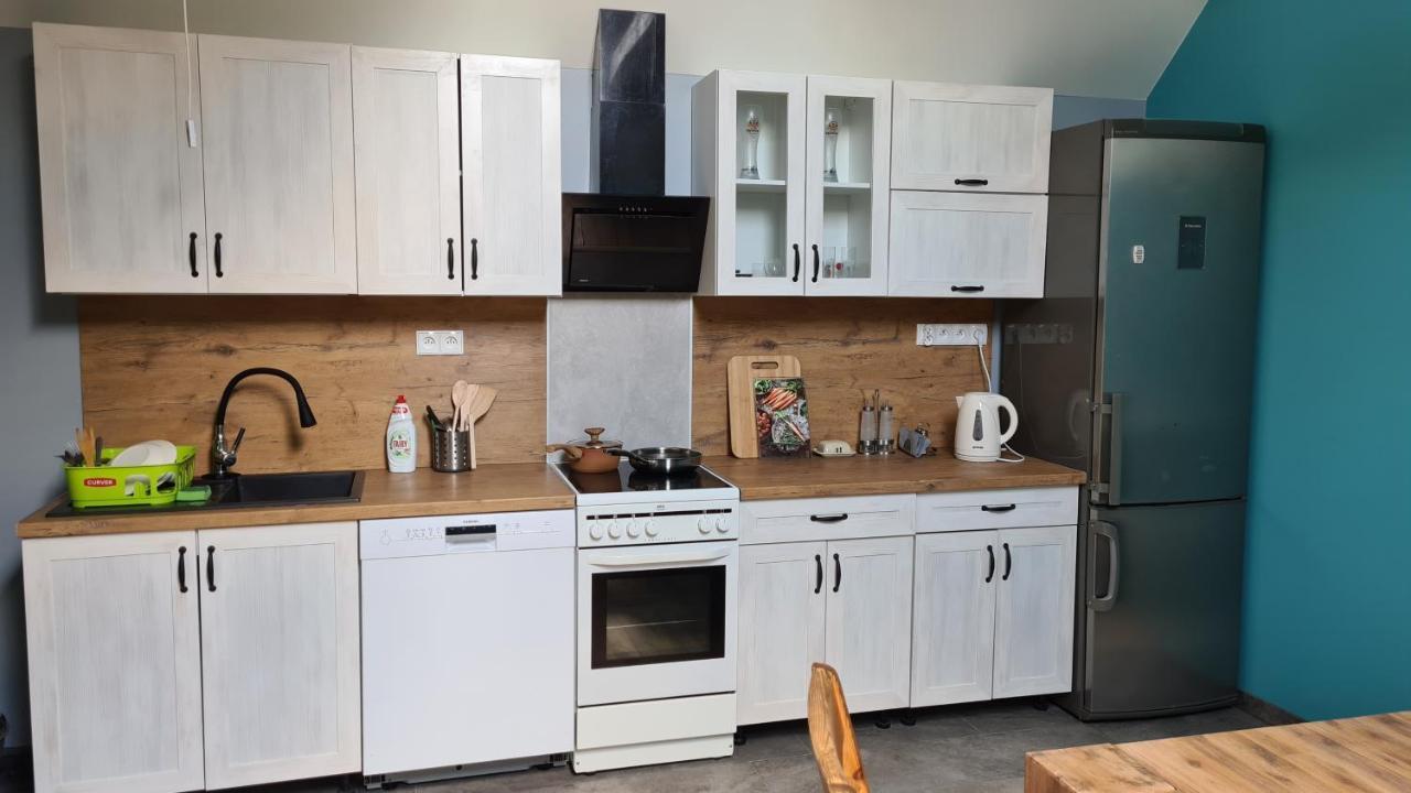 W20 Hostel Goledzinow Экстерьер фото