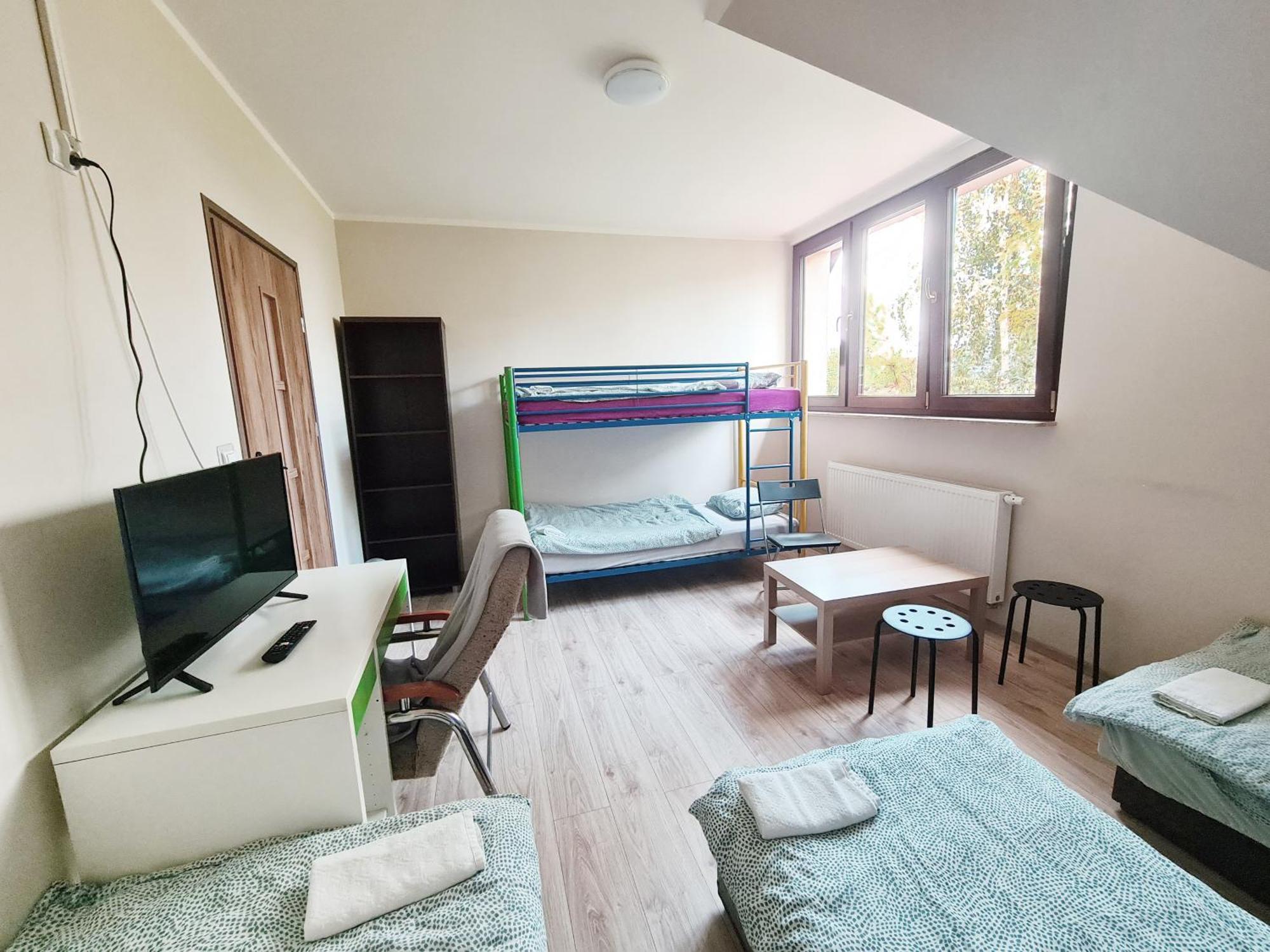 W20 Hostel Goledzinow Экстерьер фото